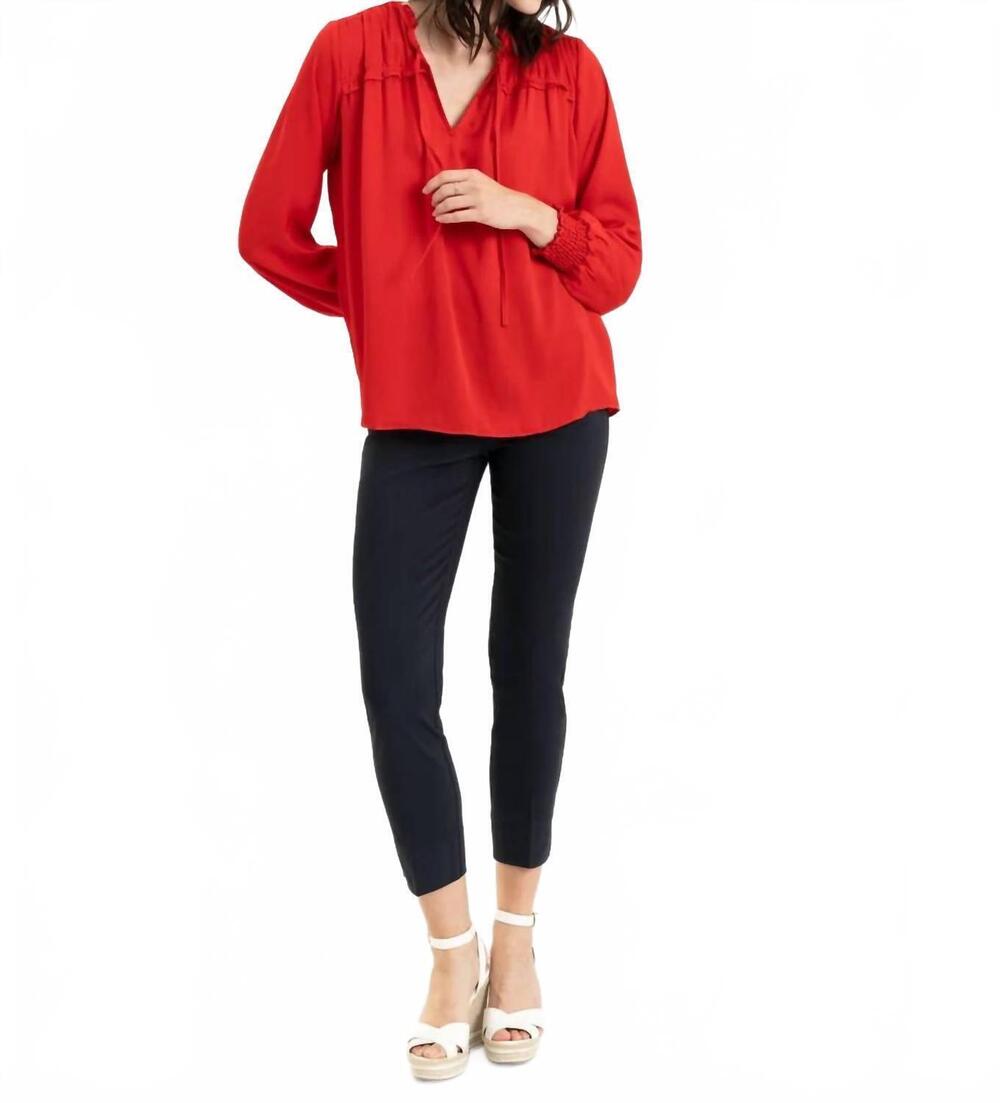 NEW RENUAR capri pants in black